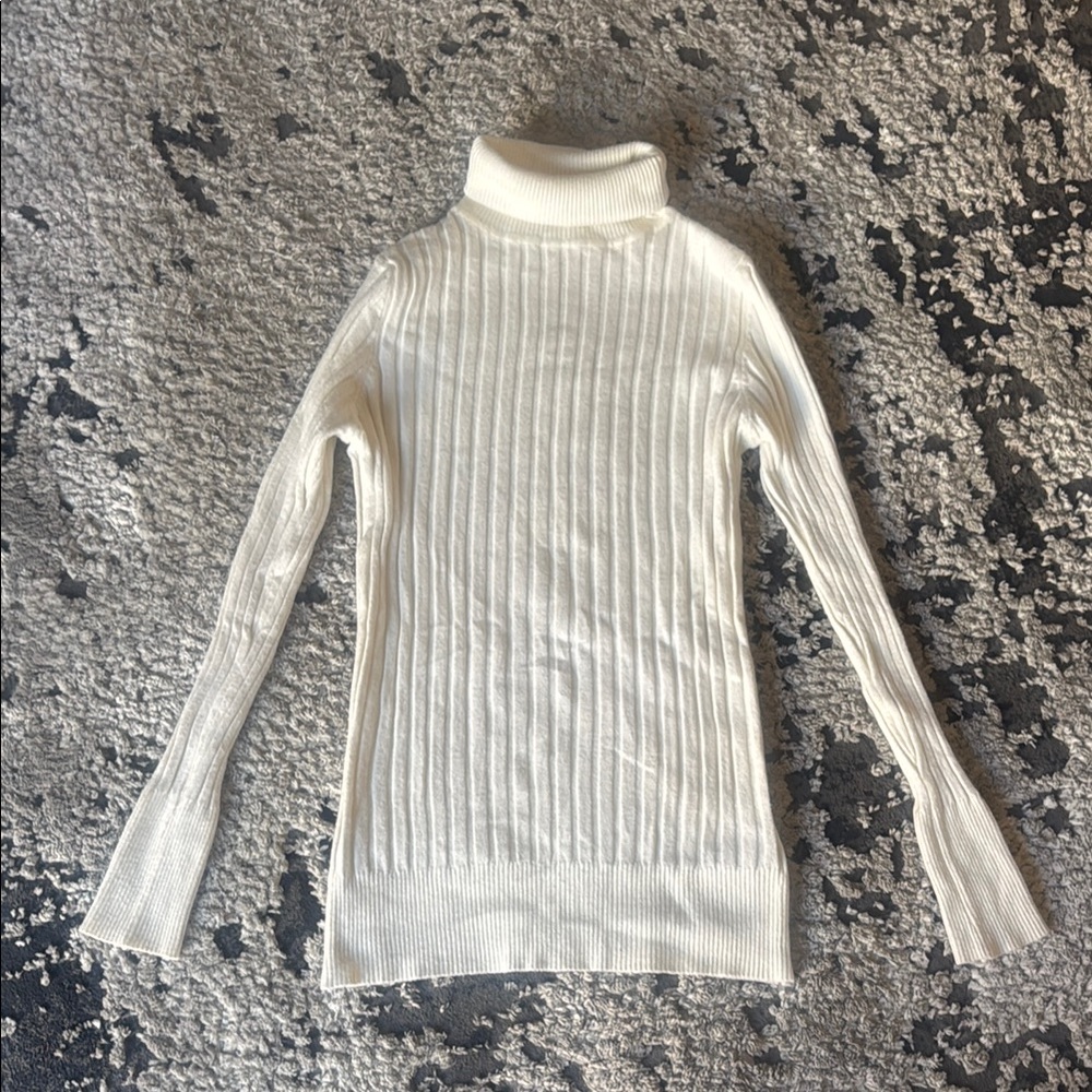 Elegant Cream Turtleneck Sweater